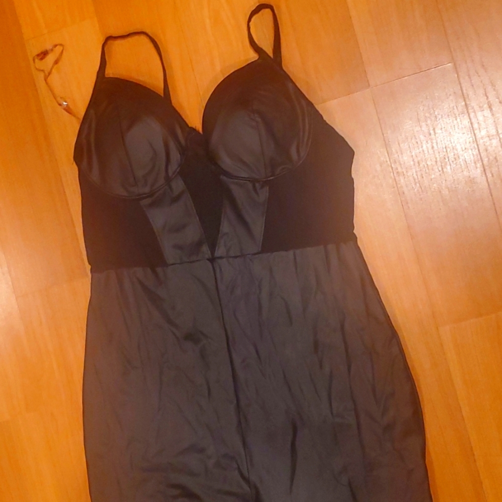 Black Sleeveless Pleather Bodysuit – Size Large – Ready for a Night Out